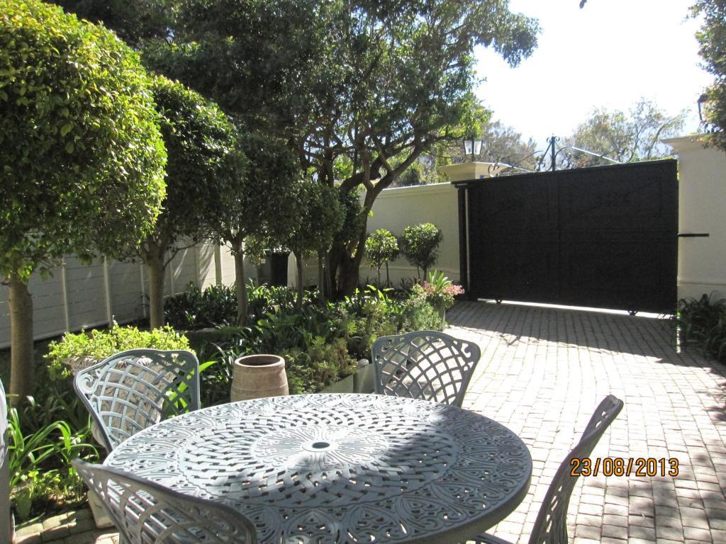 Navona Constantia Guest Cottage Cape Town Dış mekan fotoğraf